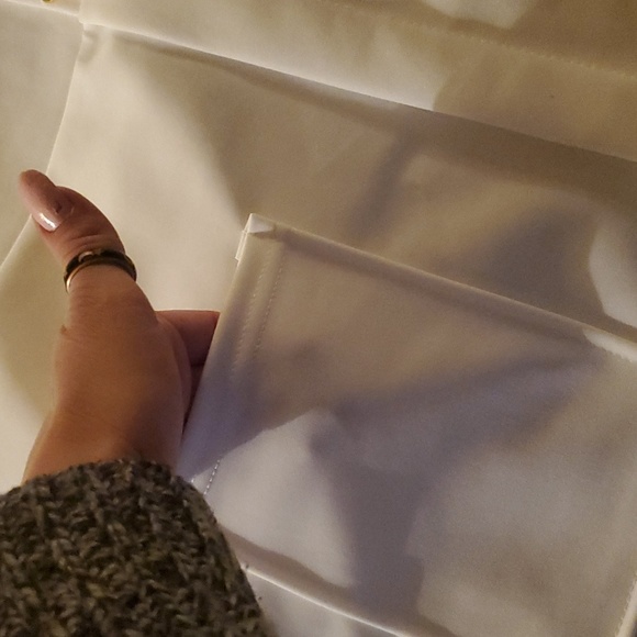 White silk like stretchy zipper pocketed pencil mini skirt - Picture 2 of 4